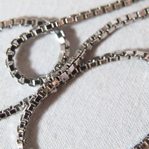 Monet Choker Necklace Silver Tone Box Links - Picture 3 of 6